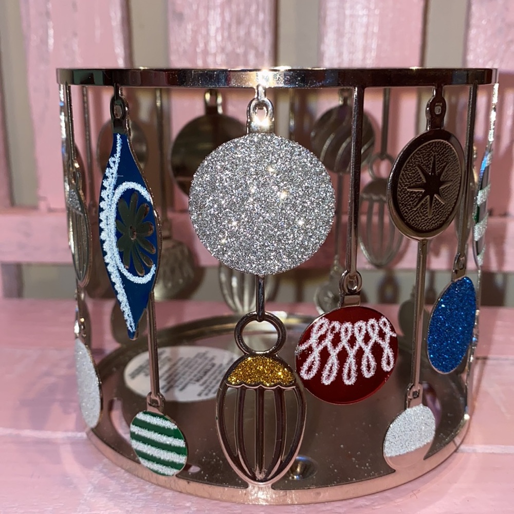 Ornaments Candle Holder